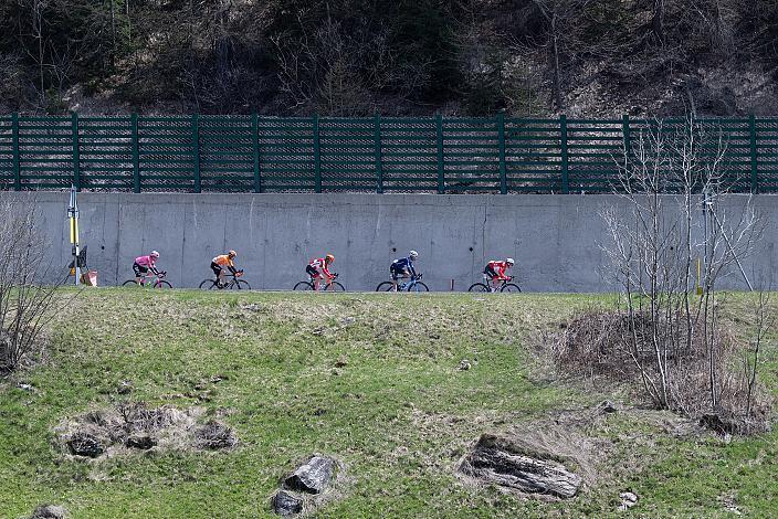 Simon Carr (GBR, EF Education - EasyPost), Moran Vermeulen (AUT, Nationalteam Österreich),  Txomin Juaristi (ESP, Euskaltel - Euskadi), Sebastian Schönberger (AUT, Nationalteam Österreich), Sergio Samitier (ESP, Movistar Team), 46. Tour of the Alps, 2. Etappe, Reith im Alpbachtal - Ritten 165.2km