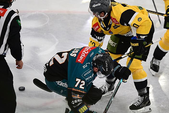 Trenton Bliss (Steinbach Black Wings), Col Bardreau (HC Falkensteiner Pustertal), 9. Runde ICE, Steinbach Black Wings Linz vs HC Falkensteiner Pustertal, Linz AG Eisarena 