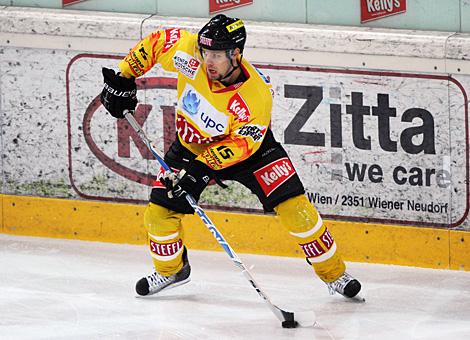 #15 Francois Fortier, Stuermer, Vienna Capitals; Vienna Capitals vs. Liwest Black Wings 