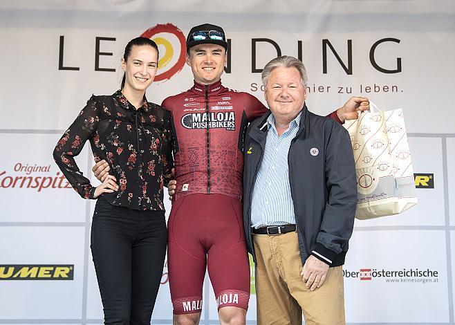 Sieger Daniel Auer (AUT, Maloja Pushbikers), Dir. Harald Mayer, (Ã–RV PrÃ¤sident) 59. Rad SaisonerÃ¶ffnungsrennen Leonding, Rad Bundesliga 2019