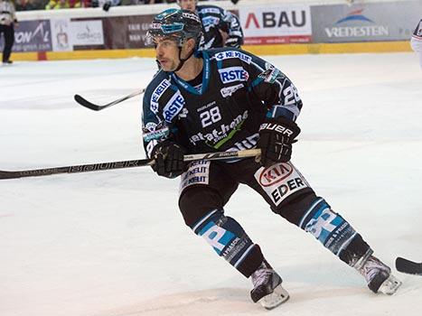 Mike Ouellette, Linz EHC Liwest Black Wings Linz vs Fehervar AV19