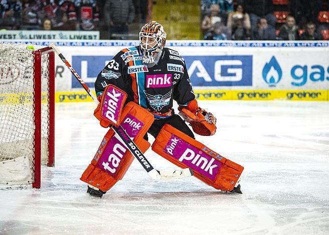 Im Bild: Tormann Jeff Glass (EHC Liwest Black Wings Linz),  Eishockey,  EHC Liwest Black Wings Linz vs HC TWK Innsbruck