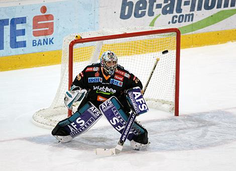 Alex Westlund, Tormann, Liwest Black Wings Linz 