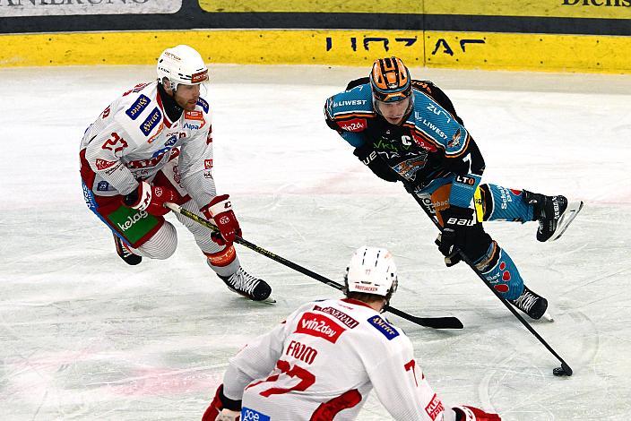 Thomas Hundertpfund (EC KAC), Brian Lebler (Steinbach Black Wings Linz) Win2Day ICE Hockey League,  Steinbach Black Wings Linz vs EC KAC,  Linz AG Eisarena 