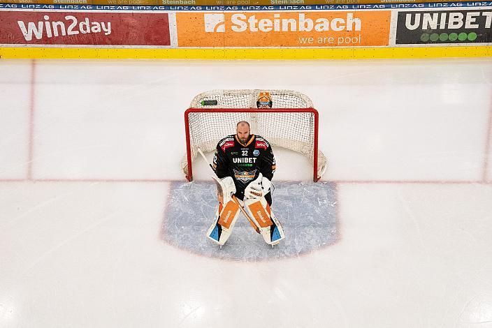 Tormann Rasmus Tirronen (Steinbach Black Wings Linz) Steinbach Black Wings Linz vs HCB Südtirol Alperia, Viertelfinale, 6. Runde ICE Hockey League, Linz AG Eisarena 