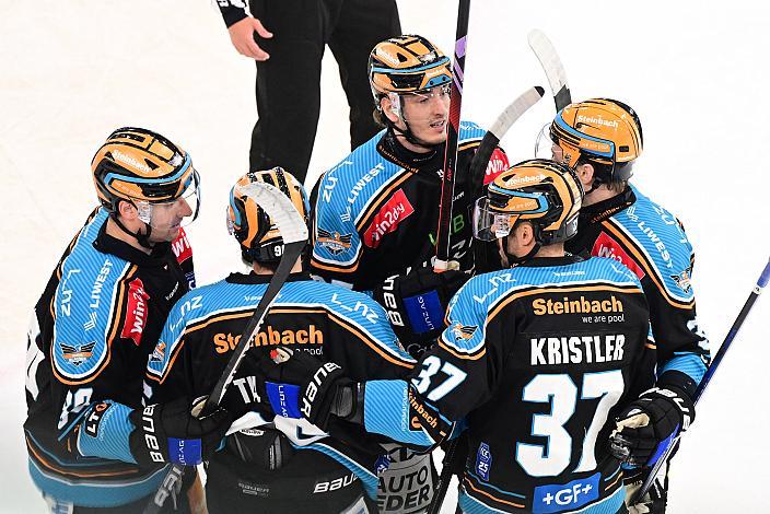  Julian Pusnik (Steinbach Black Wings Linz) feiert sein Tor Win2Day ICE Hockey League,  Steinbach Black Wings Linz vs  Pioneers Vorarlberg,  Linz AG Eisarena 