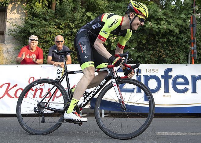 Colin Chris StÃ¼ssi (SUI, Team Vorarlberg Santic)  Linz Hauptplatz, Martinskirche,  Radsport 10. Int. OOE Rundfahrt Prolog