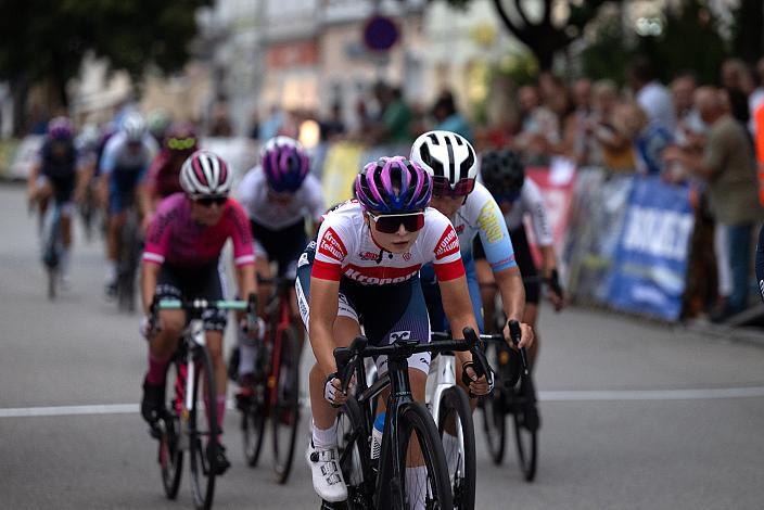 Elisa Winter (AUT, Union Raiffeisen Radteam Tirol) Führende Damen Radliga Damen Elite, U23, Cycling League Austria Radliga, Kriterium Braunau am Inn, OÖ