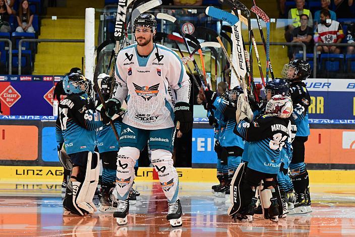 Greg Moro (Steinbach Black Wings Linz) Start Eistraining, Linz AG Eisarena 