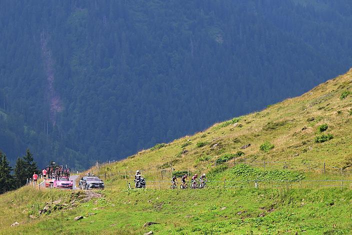 Die Ausreisser unterwegs am Furkajoch, Riccardo Zoidl (AUT, Hrinkow Advarics), Bob Jungels (LUX, Ineos Grenadiers), Sean Quinn (USA, EF Education - EasyPost),  , 5. Etappe Feldkirch - Feldkirch, Tour of Austria