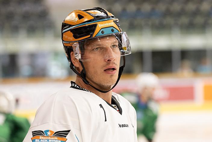 Brian Lebler (Steinbach Black Wings Linz) , Steinbach Black Wings Linz vs Olimpija Ljubljana,  WIn2day ICE Hockey League