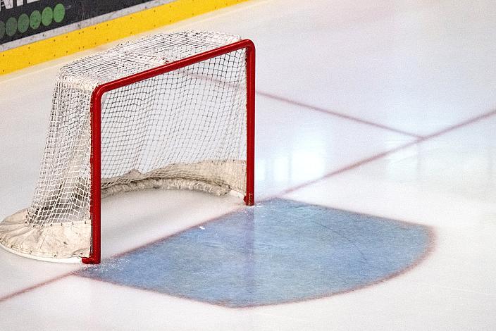 Testspiel Steinbach Black Wings Linz vs HC Nove Zamky, Linz AG Eisarena, pre season 