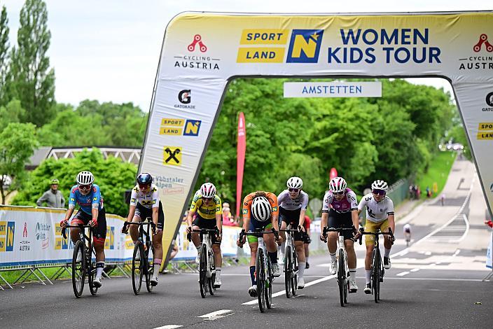 Sprint der Verfolgerinnen mit Elisa Winter (AUT, Wheel Divas Cycling Team). 07.06.2025 07.06.2025 Rad 2 Etappe Sportland NOE WOMEN Tour