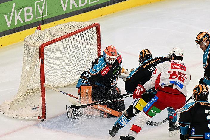 Tormann Rasmus Tirronen (Steinbach Black Wings Linz) , Sean Collins (Steinbach Black Wings Linz), Raphael Herburger (EC KAC) Win2Day ICE Hockey League,  Steinbach Black Wings Linz vs EC KAC,  Linz AG Eisarena 