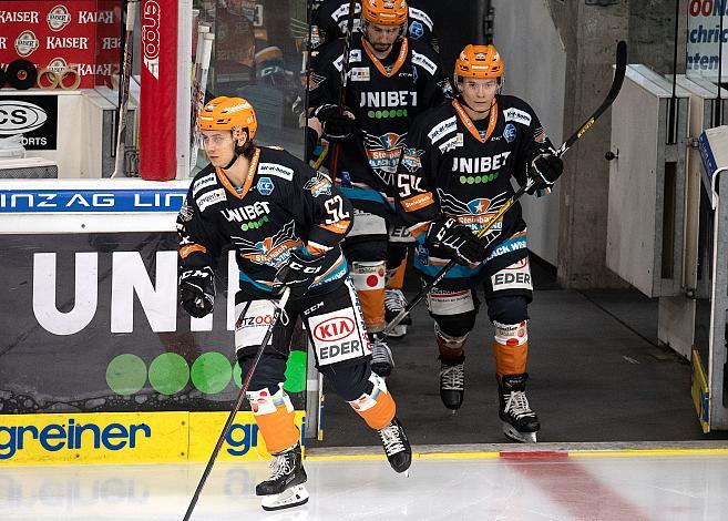 Fabio Rohm (Steinbach Black Wings 1992),  Marcel Mayrhofer (Steinbach Black Wings 1992) Steinbach Black Wings 1992 vs EC KAC,  Eishockey, Bet at Home ICE Hockey League