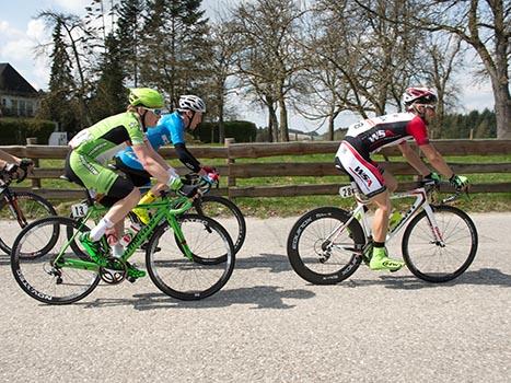 Dominik Hrinkow, Hrinkow Advrics Cycleang Team, in der Spitzengruppe. 54. Int. Kirschbluetenrennen, Wels