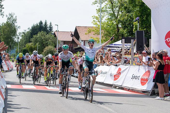 Etappensieger Alexander Hajek (AUT, Team Auto Eder),  2. Platz Emil Herzog (GER, Team Auto Eder),  46. Int. Keine Sorgen,  Junioren Rundfahrt UCI Kat. MJ 2.1, 3. Etappe Bad Wimsbach/Neydharting - Strass im Attergau