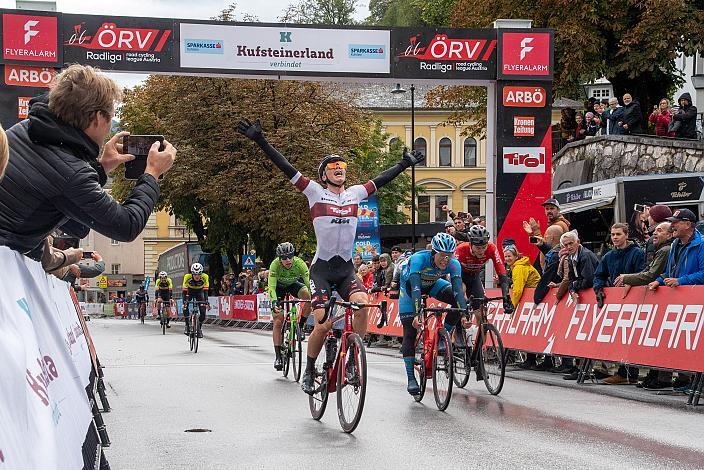 Emanuel Zangerle (AUT, Tirol KTM Cycling Team) gewinnt das letzte Liga Rennen in Kufstein Radsport, Herren Radliga, Kufstein, Tirol, Radliga Finale 2022