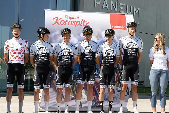 Team ABLOC CT (NED) mit Mike Schuch (NED, ABLOC CT) im Bergtrikot, St.Florian, Asten - Resort Hinterstoder, Höss, Int. Raiffeisen Oberösterreich Rundfahrt UCI Kat. 2.2