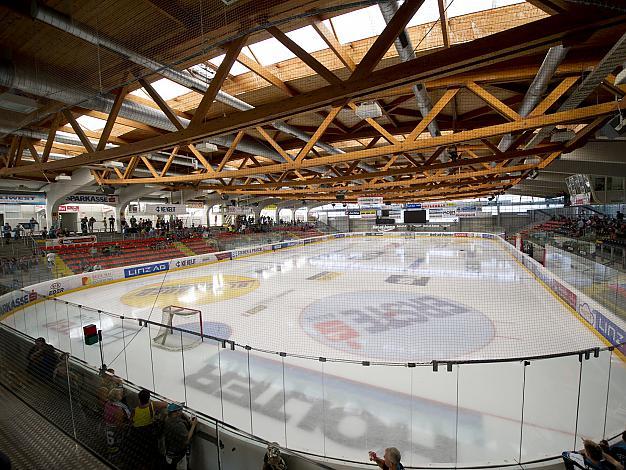 Eishalle, EHC Liwest Black Wings Linz vs KHL Medvescak Zagreb          