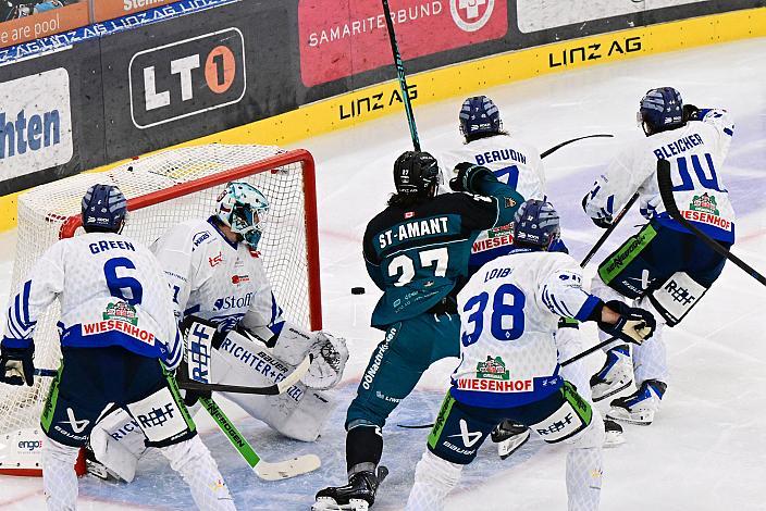 Tormann Jakub Skarek (Straubing Tigers), Shawn St.Amant (Steinbach Black Wings Linz) Testspiel Steinbach Black Wings Linz vs Straubing Tigers, Linz AG Eisarena 