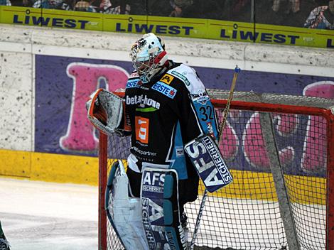 Alex Westlund, Linz, EHC Liwest Black Wings Linz vs. HDD Tilia Olimpija Ljubljana, 1. Semifinale