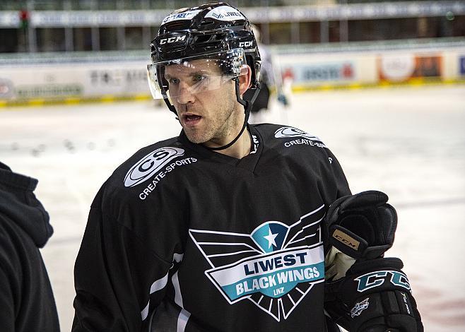 Mathieu Carle (EHC Liwest Black Wings Linz) EHC Liwest Black Wings Linz 