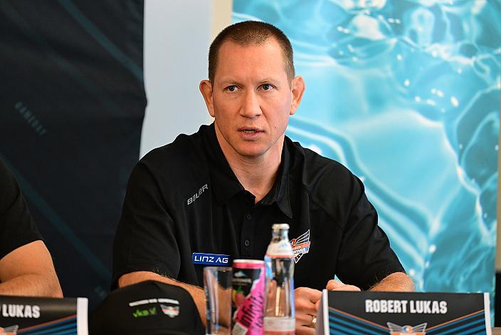 Robert Lukas (Nachwuchsleiter Black Wings Linz, Ligastart Pressekonferenz Steinbach Black Wings Linz , Linz AG Eisarena