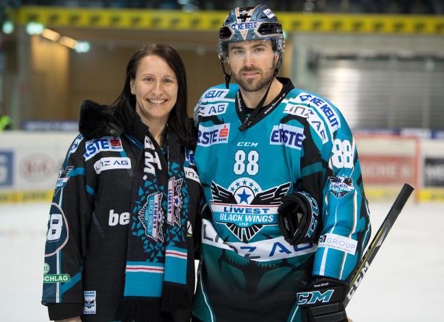 Dan DaSilva (EHC Liwest Black Wings Linz)  EHC Liwest Black Wings Linz vs HC Orli Znojmo