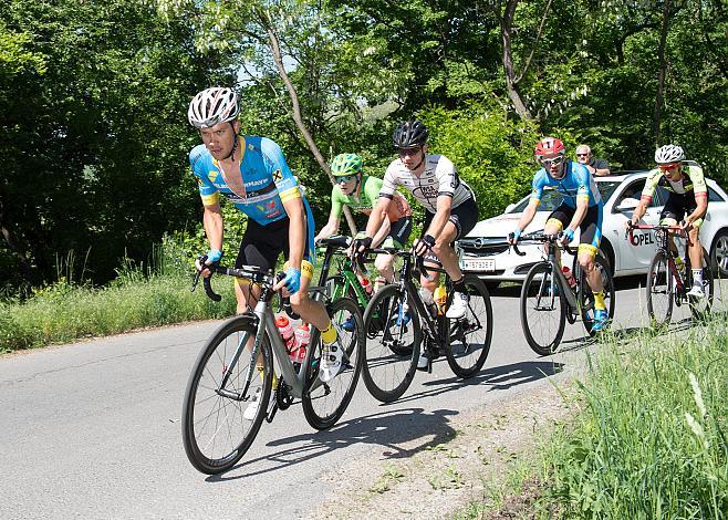  v.l. Riccardo Zoidl (AUT, Team Felbermayr Simplon Wels), Dominik Hrinkow (AUT, Hrinkow Advarics Cycleang Team), Helmut Trettwer (GER, WSA Pushbikers), Lukas Schlemmer (AUT, Team Felbermayr Simplon Wels), Jannik Steimle (GER, Team Vorarlberg Santic) 