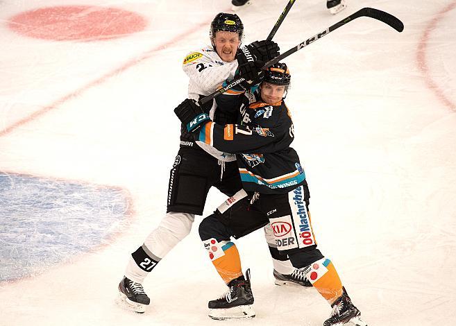 Stefan Freunschlag (Steinbach Black Wings 1992), Henrik Johan Nilsson (Dornbirn Bulldogs), Black Wings Linz vs Dornbirn Bulldogs , Eishockey, Bet at Home ICE Hockey League