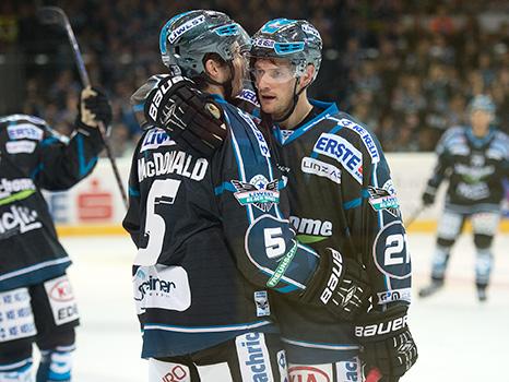 Philipp Lukas, Linz, EHC Liwest Black Wings Linz vs HCB Suedtirol