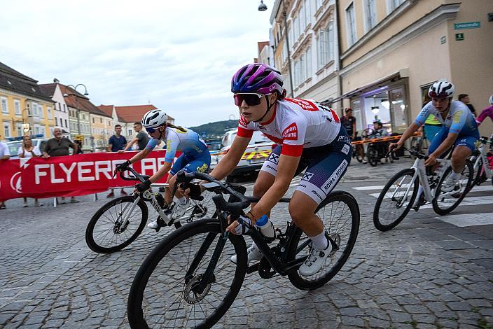 Elisa Winter (AUT, Union Raiffeisen Radteam Tirol) Führende Damen Radliga Damen Elite, U23, Cycling League Austria Radliga, Kriterium Braunau am Inn, OÖ