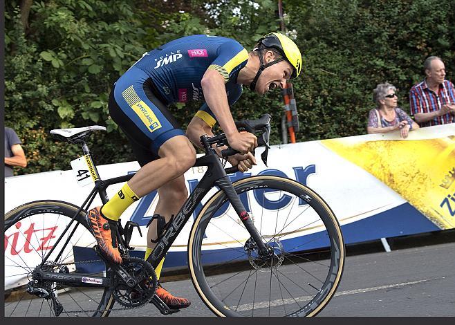 Thomas Umhaller (AUT, SPORT.LAND. NiederÃ¶sterreich Selle SMP - St. Rich) Linz Hauptplatz, Martinskirche,  Radsport 10. Int. OOE Rundfahrt Prolog