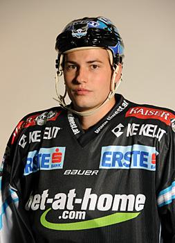 Fabian Ecker, Stuermer, Liwest Black Wings Linz