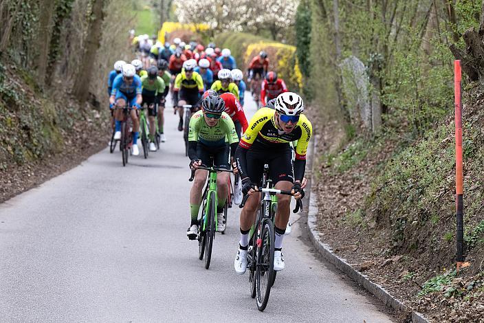 Moran Vermeulen (AUT, Team Vorarlberg), Jaka Primozic (SLO, Hrinkow Advarics) Herren Elite, U23, Radliga, 62. Radsaison-Eröffnungsrennen Leonding, Oberösterreich 