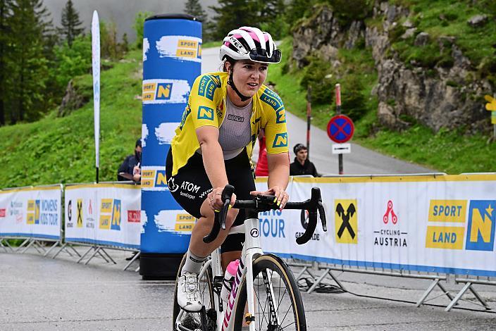 Nikola Bajgerova (CZE, MAT Atom Deweloper Wroclaw) im Gelben Trikot der Gesamtführenden 02.06.2024. 4. Etappe, Waidhofen an der Ybbs. - Hochkar,  Sportland NOE WOMENS  KIDS Tour