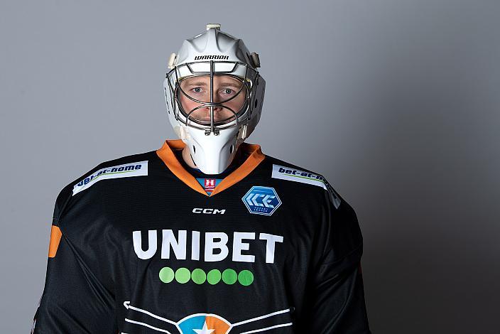 Tormann Leon Sommer (Steinbach Black Wings Linz) Steinbach Black Wings Linz, bet-at-home ICE Hockey League