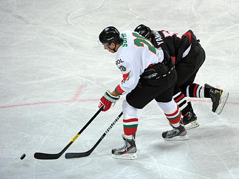#20 Istvan Sofron, Team Ungarn und #5 Kotaro Yamada, Jpn.  
