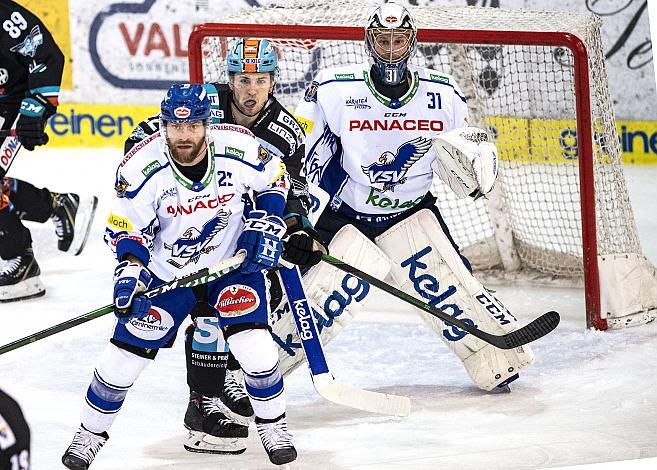 Markus Schlacher (EC Panaceo VSV), Hunter Fejes (EHC Liwest Black Wings Linz), Tormann Brandon Maxwell (EC VSV),  Eishockey,  EHC Liwest Black Wings Linz vs EC VSV