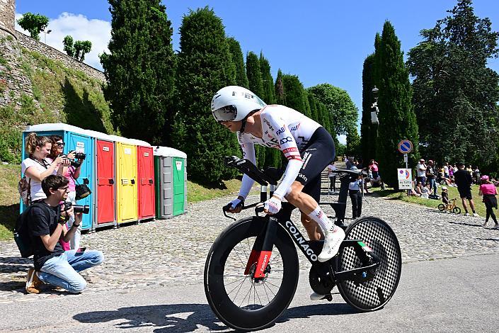 Felix Grossschartner (AUT, UAE Team Emirates) 107. Giro d Italia, Stage 14, Castiglione delle Stiviere - Desenzano del Garda (31.2km)