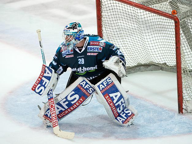 #29 Michael Ouzas, Tormann, Liwest Black Wings Linz, EHC Liwest Black Wings Linz vs KHL Medvescak Zagreb