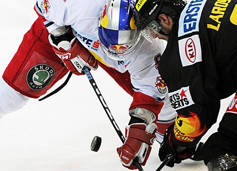 Bully, EC Red Bull Salzburg vs. EV Vienna Capitals, Semifinale Spiel 3 