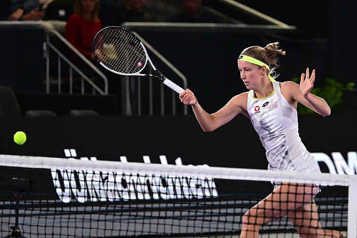 Sinja Kraus (AUT), Center Court im Design Center, Tennis WTA Upper Austria Ladies Linz