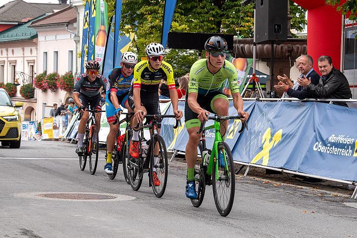 Die Ausreisser Stefan Kolb (AUT, Hrinkow Advarics Cycleang Team), Matthias Mangertseder (GER, Team Felbermayr Simplon Wels), Paul Buschek (AUT, Tirol KTM Cycling Team), Nikolas Riegler (AUT, Team Vorarlberg). Mühlviertler Hügelwelt Classic, Strassenrennen Königswiesen, Radsport