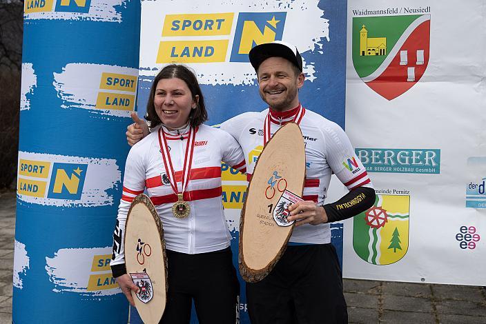 Meisterin 2022 Nadja Heigl (AUT, KTM Alchemist pb Brenta Brakes), Daniel Federspiel (AUT, Team Felbermayr Simplon Wels), Rad Cyclo Cross, ÖSTM/ÖM Querfeldein Quer durch das Stadion