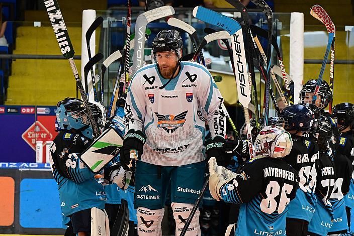 Vojtech Mozik (Steinbach Black Wings Linz) Start Eistraining, Linz AG Eisarena 