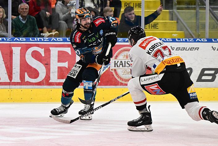 Shawn St.Amant (Steinbach Black Wings Linz), Ivan Korecky (Bemer Pioneers Vorarlberg),Steinbach Black Wings Linz vs Bemer Pioneers Vorarlberg, Linz AG Eisarena 