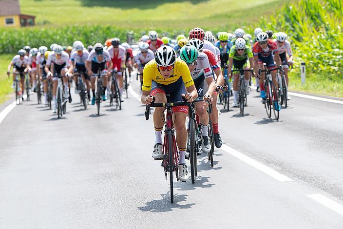 Im Gelben Trikot des Gesamtsiegers Alec Segaert (BEL, Gaverzicht Be - Okay) in Wolfsegg 46. Int. Keine Sorgen,  Junioren Rundfahrt UCI Kat. MJ 2.1, 3. Etappe Bad Wimsbach/Neydharting - Strass im Attergau