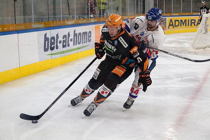 Andris Dzerins (Steinbach Black Wings Linz), Thomas Mader (HC Tiwag Innsbruck - Die Haie) Steinbach Black Wings Linz vs HC Tiwag Innsbruck - Die Haie, bet-at-home ICE Hockey League